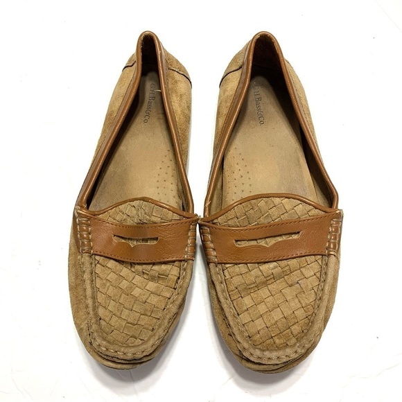 G.H. Bass & Co. Flats Tan Brown Suede Leather Loafers Shoes Womens Size 8.5 - Picture 2 of 8